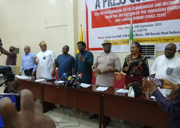 PENGASSAN asks FG to boost stake in Dangote refinery to 45 % for energy security