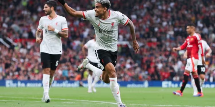 Liverpool demolish Man U 3-0 at Old Trafford