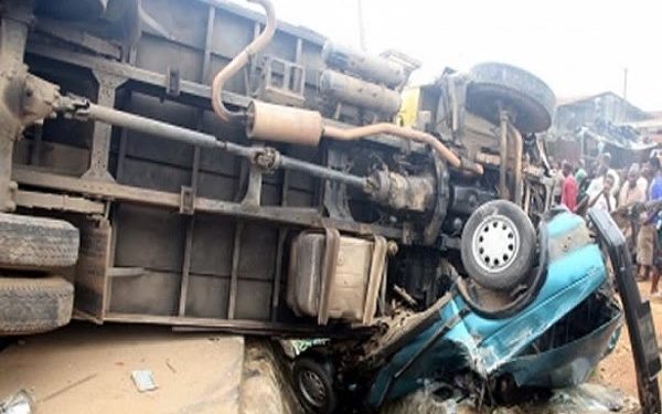 Trailer crushes 21 travelers to death along Kaduna highway