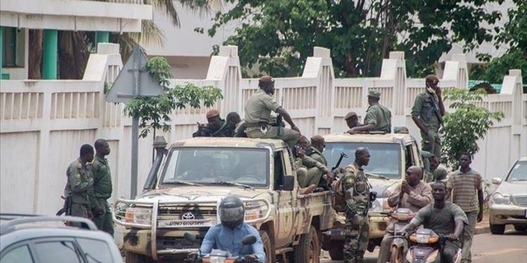 Benin foils coup attempt, arrests military commander, two others
