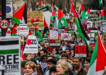 Anti-war protesters march in London before October 7 anniversary