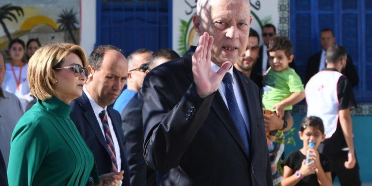 Exit poll suggests Kais Saied may win Tunisia presidential election