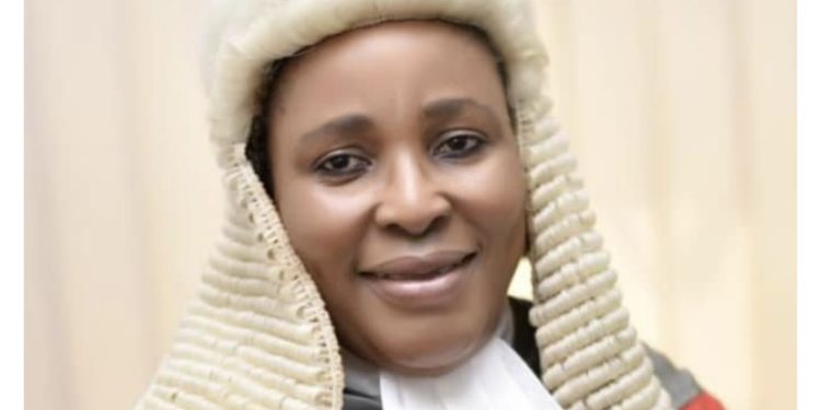 Chief judge of Ogun state pardons 14 inmates in jail