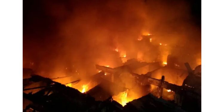 Fire breaks out on Lagos Island, causing millions in property damage