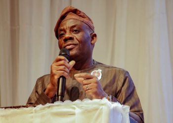 FG suspends 13 Enugu college students for bullying in viral video