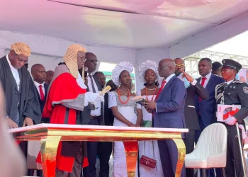 Okpebholo, Idahosa take oath of office as Edo gov, deputy