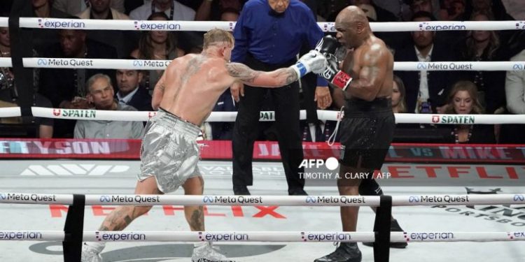 YouTuber Paul beats Tyson in heavyweight return