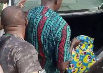 Ondo polls: DSS arrests vote buyer with bags of cash