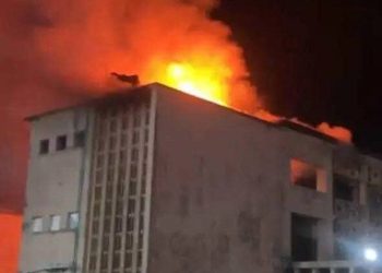 Fire ravages section of Queens Hall at UI