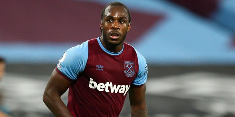 West Ham’s Antonio stable after traffic accident