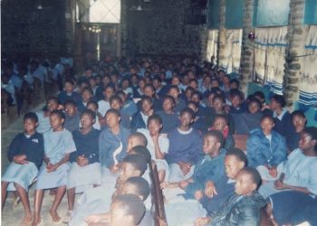 Expert urges establishment of drug-free club in schools