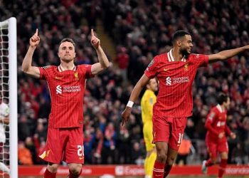 Liverpool dominate West Ham 5-0 to go eight points clear