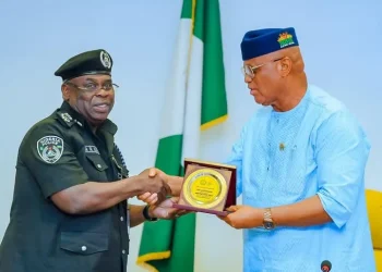 Governor-Eno-and-Mr-Azare