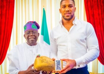 Anthony Joshua wants to defeat Tyson Fury in 2025