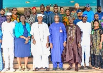 Ibadan people task FG on darkness at UCH