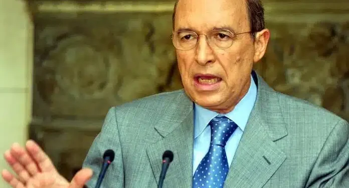 Greece mourns as PM Simitis dies at 88