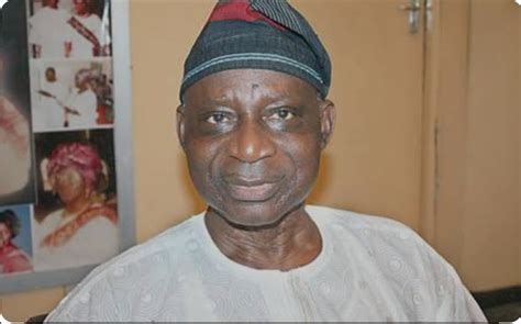 Dr.Titus Okunrounmu