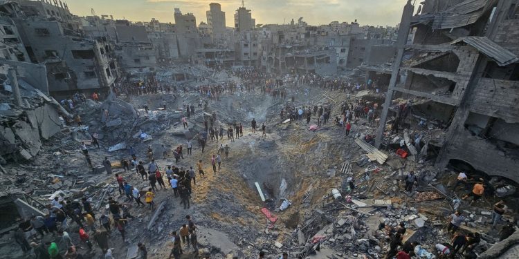 Israel-Hamas ceasefire talks hit critical phase