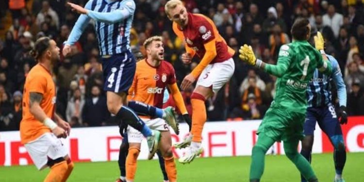 Turkish team leaves field in protest against penalty