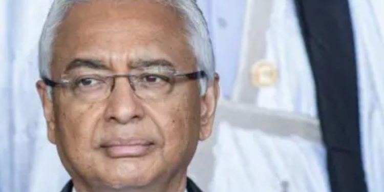 Former Premier of Mauritius gets bail after arrest 