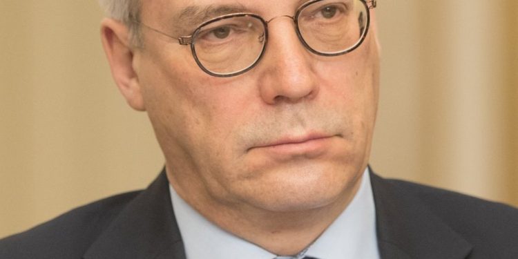 Russia rejects NATO peacekeepers in Ukraine