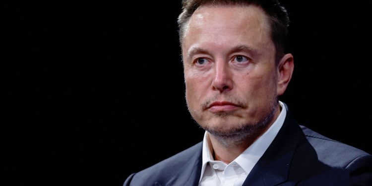 Musk says fighting fraud makes him a mark