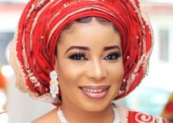 Lizzy Anjorin claims superiority over Tope Alabi