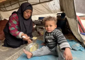 Gaza clinics struggle amid medical shortages