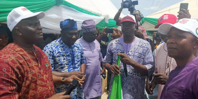 Omisore’s loyalists defect to PDP, citing neglect