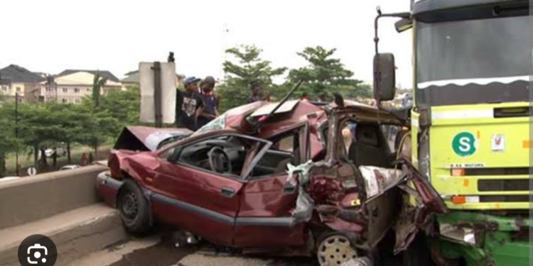 Truck accident kills three schoolgirls in Ibadan