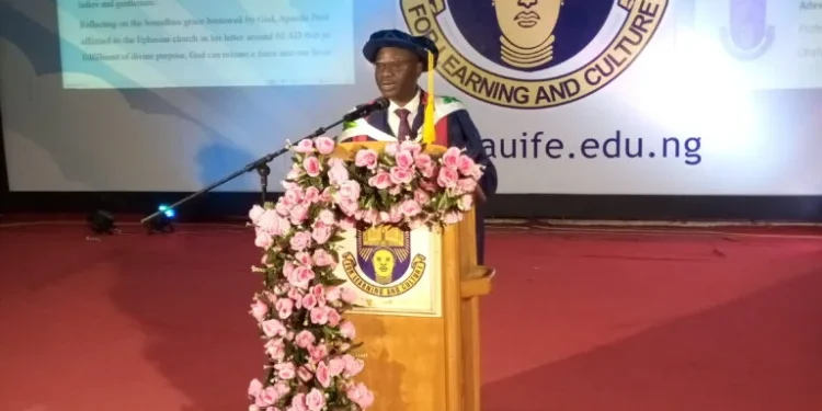 A Professor of Surgery at OAUTHC Ile-Ife, Adewale Adisa speaking on keyhole surgery.