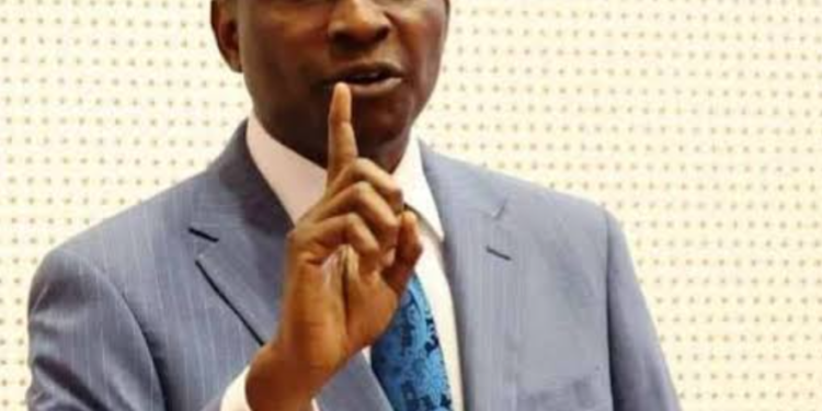 Yahoo boys chasing away foreign investors, EFCC warns