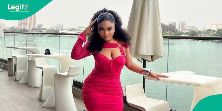 Bare skin: Dressing dilemma in Delta