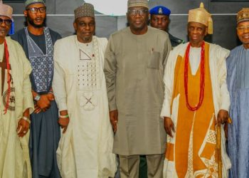 AbdulRazaq reassures Ifelodun on security, infrastructure
