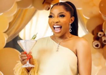 Ecstatic Toke Makinwa celebrates motherhood