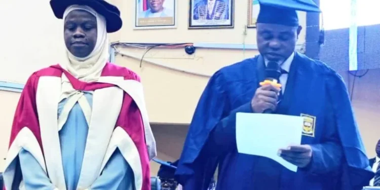 University don endows prize in agriculture