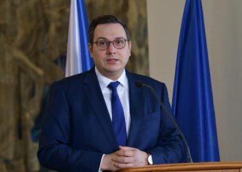 Czech Republic tightens entry for Russian diplomats