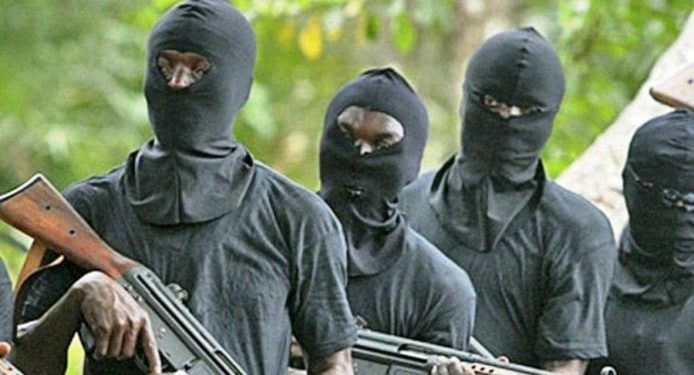 Gunmen kill fresh graduate in Edo barber shop