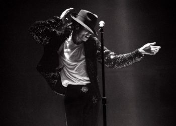 Jeffrey Daniel says he taught Michael Jackson moonwalk