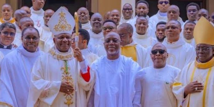 Aiyedatiwa commends FG, DSS over prosecution of bandits