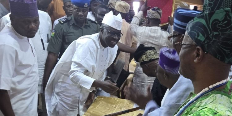 Ibadan abuzz as Ladoja marks birthday, set for the big crown