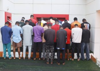 EFCC arrests 28 internet fraudsters in Kwara State