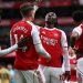 Arsenal beats Crystal Palace, stay top of Premier League