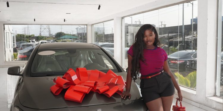 Controversial ex-corps member Raye acquires Benz