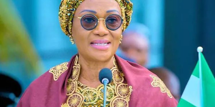 First Lady gifts OAU 21 shuttle buses