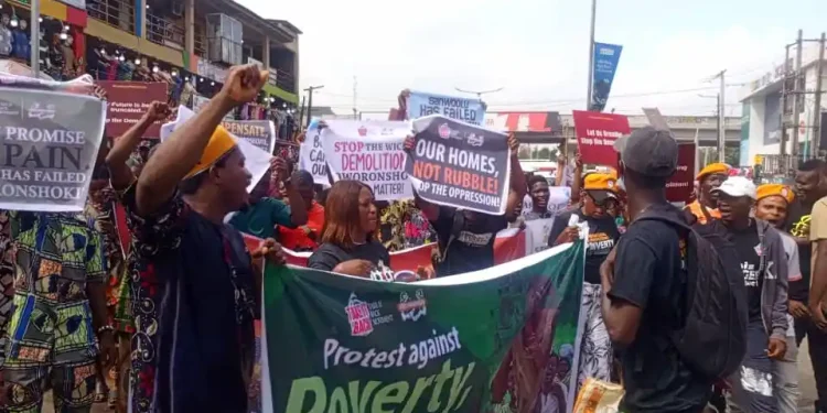Protesters storm Lagos Secretariat over demolitions