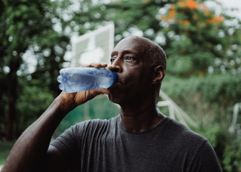Scientists warn against dangers in bottled water