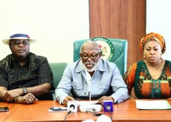 South East lawmakers at a press conference