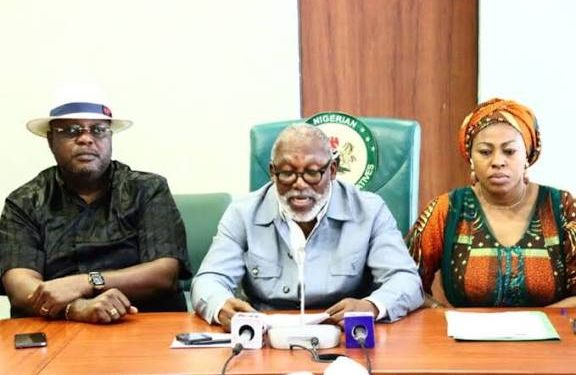 South East lawmakers at a press conference