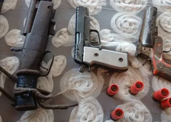 Police arrest two robbery suspects, seize bus and guns